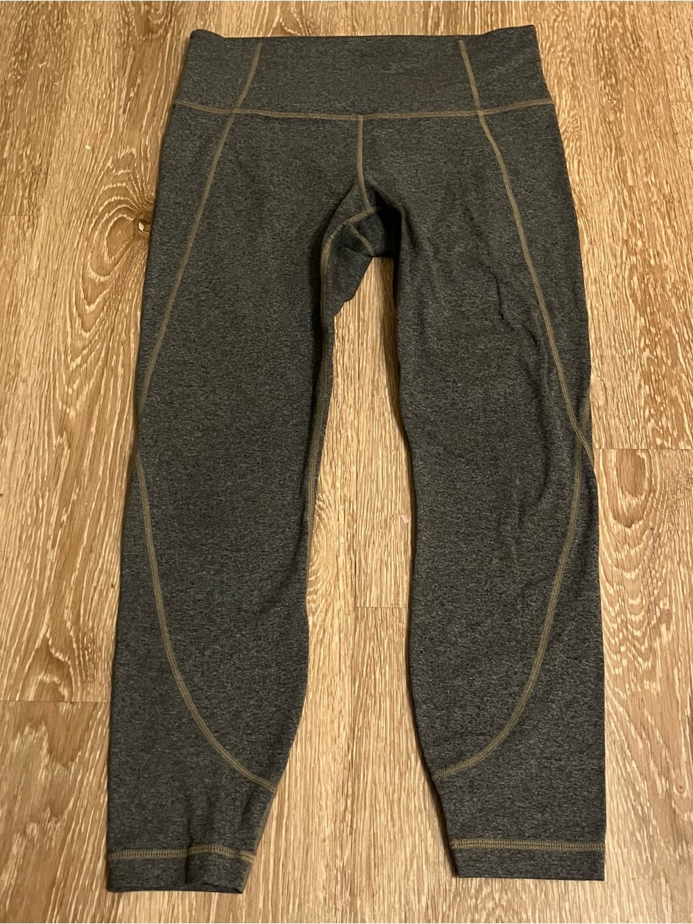 Athleta Cropped Leggings Women M Gray Body Sculpting Yoga Running Gym Chaturanga